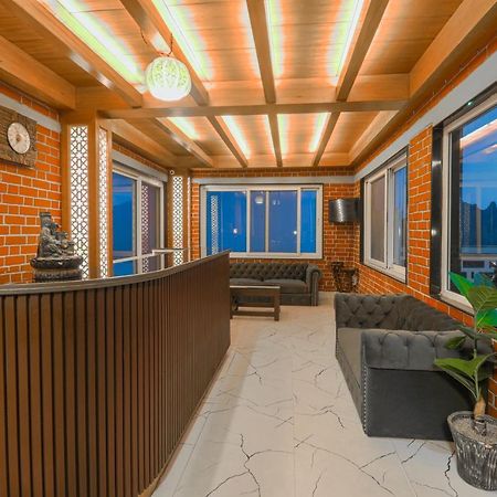 Hotel Silver Line By La Casa Mussoorie Exteriör bild