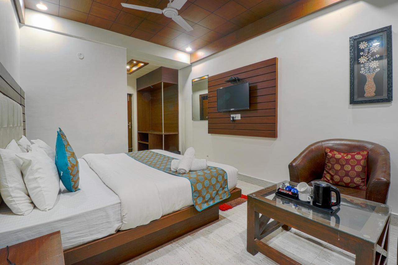 Hotel Silver Line By La Casa Mussoorie Exteriör bild
