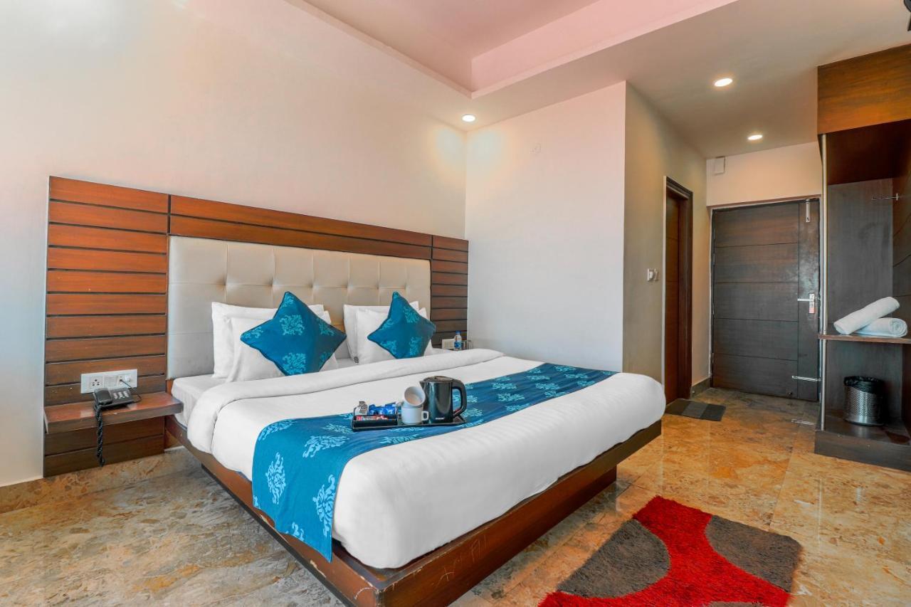 Hotel Silver Line By La Casa Mussoorie Exteriör bild