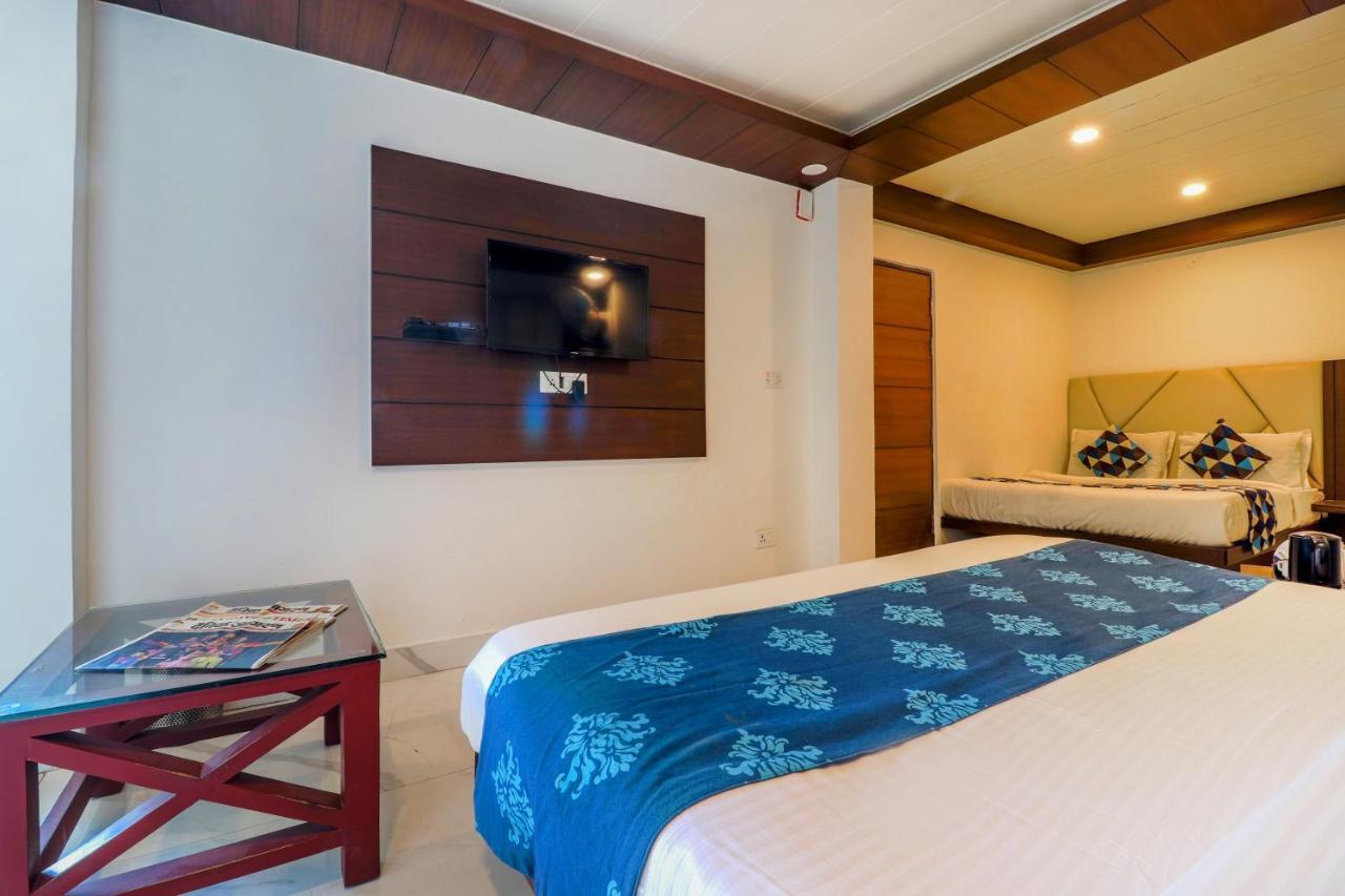 Hotel Silver Line By La Casa Mussoorie Exteriör bild